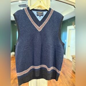 Tommy Hilfiger 100% LAMBSWOOL Sweater Vest